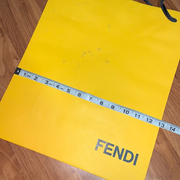 Fendi Shopping Bag - Picture 4 of 9